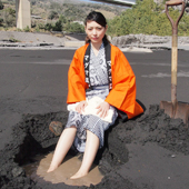 休暇村グループの公共の宿　国民宿舎レインボー桜島　桜島温泉掘り体験