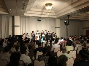 休暇村グループの公共の宿 国民宿舎両神荘 ホタルコンサート