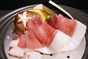 休暇村グループの公共の宿 国民宿舎両神荘 いのしし蒸し料理